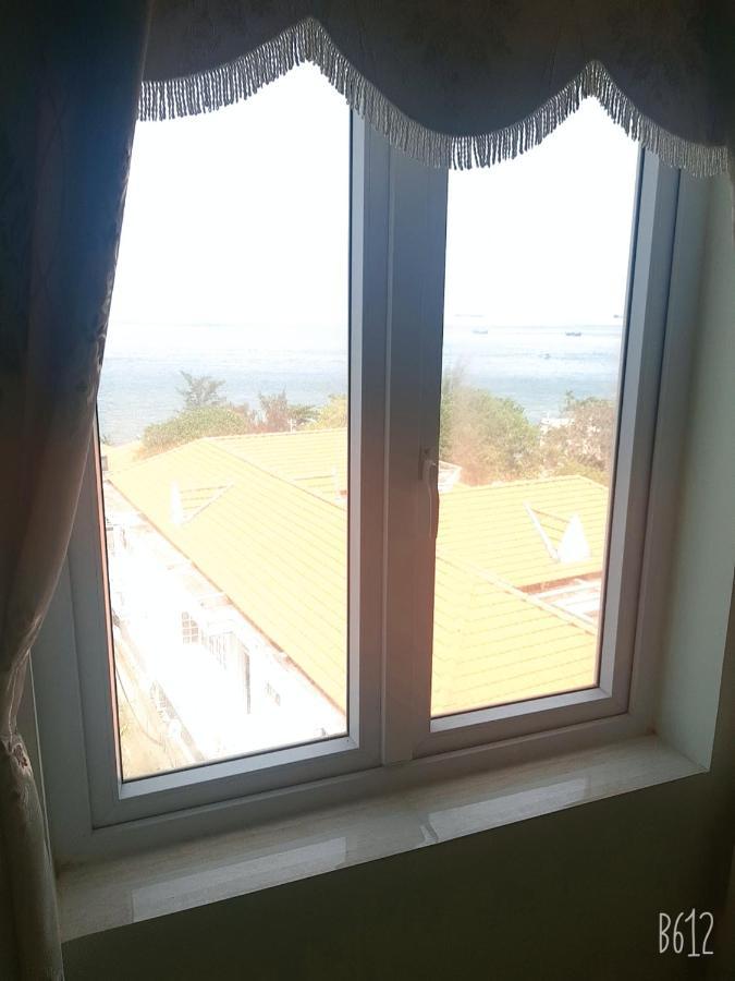 Khách Sạn Thủy Young Vung Tau Exterior foto